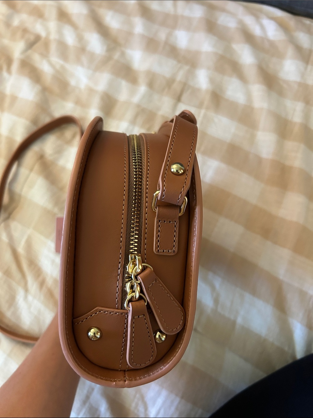 Quince Tan Half-Moon Crossbody Bag - Picture 3 of 6